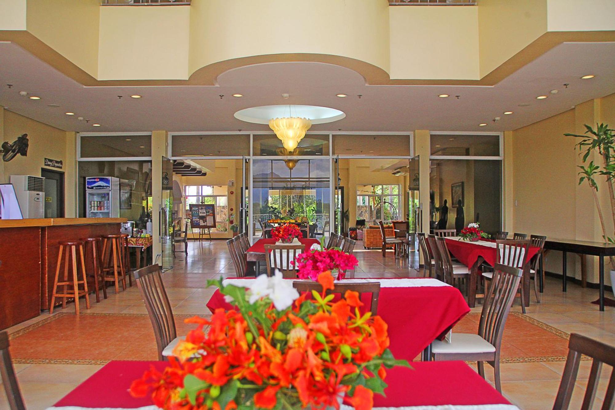 Hotel Palacio Puerto Princesa ภายนอก รูปภาพ