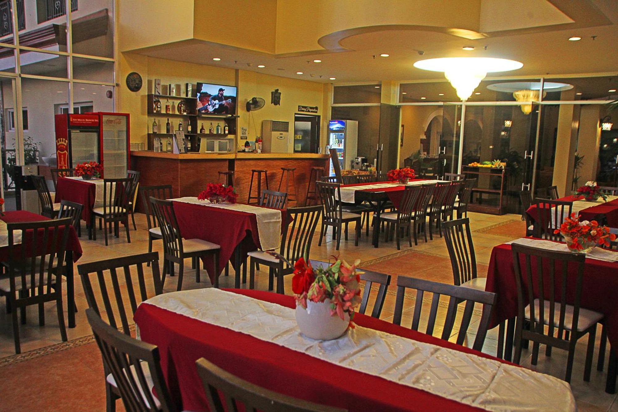 Hotel Palacio Puerto Princesa ภายนอก รูปภาพ