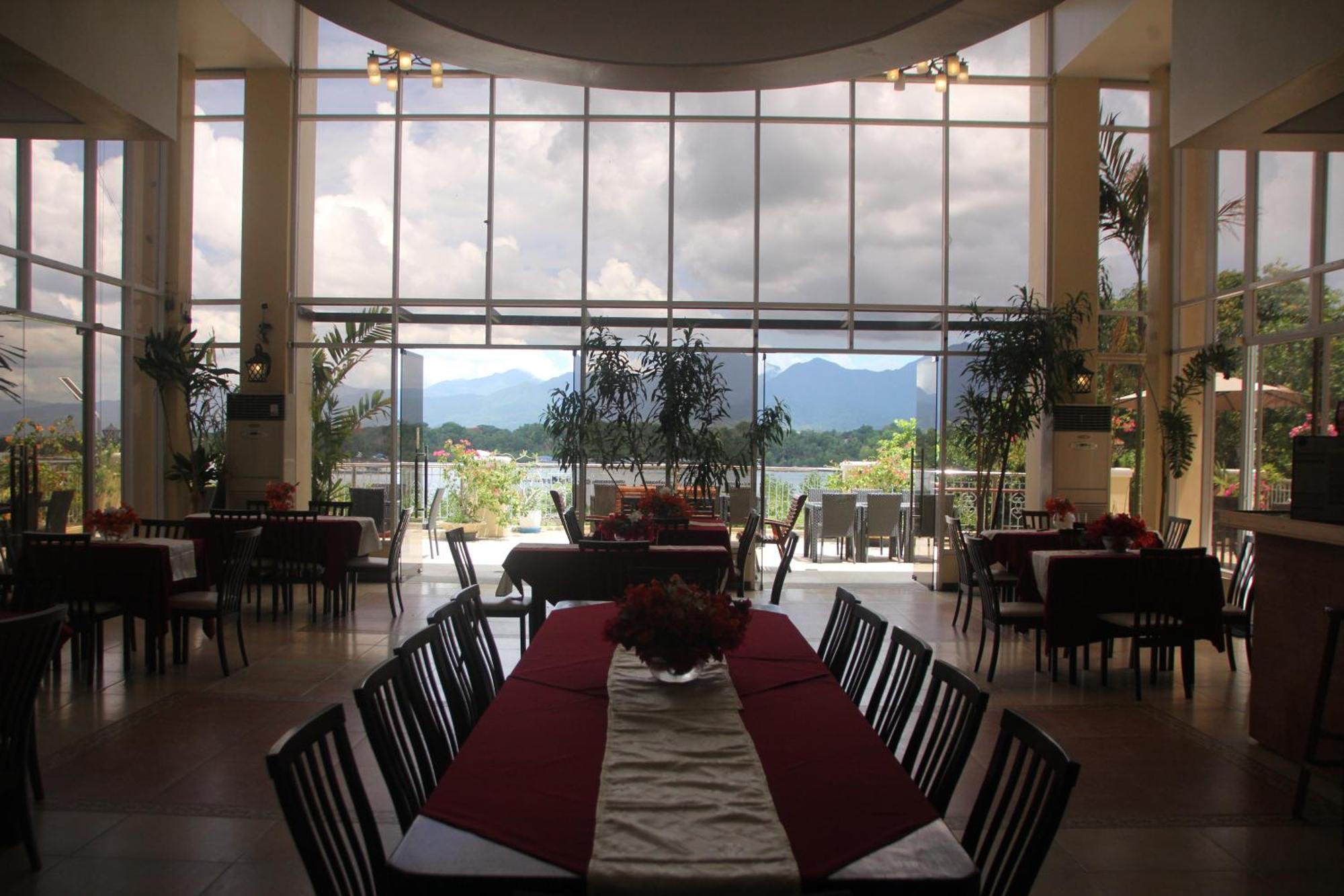 Hotel Palacio Puerto Princesa ภายนอก รูปภาพ