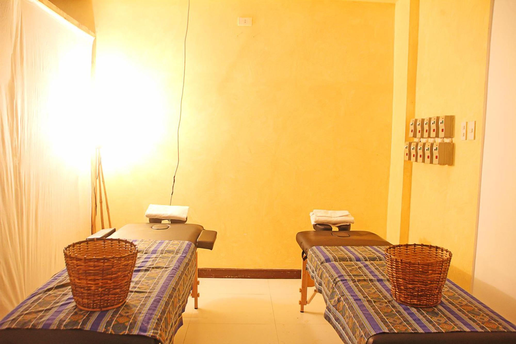 Hotel Palacio Puerto Princesa ภายนอก รูปภาพ