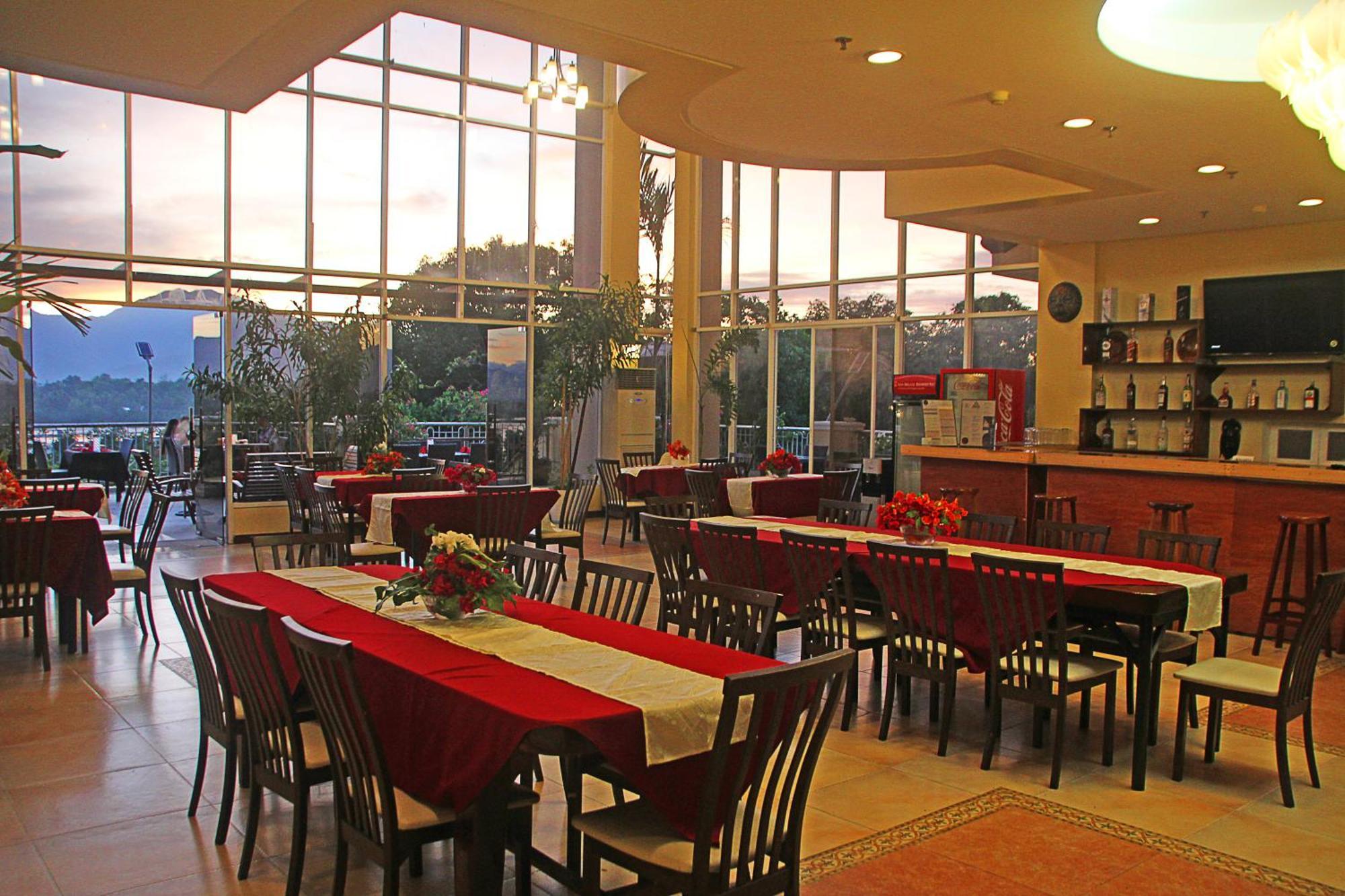 Hotel Palacio Puerto Princesa ภายนอก รูปภาพ