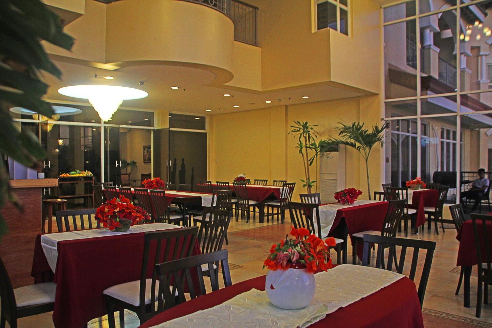 Hotel Palacio Puerto Princesa ภายนอก รูปภาพ